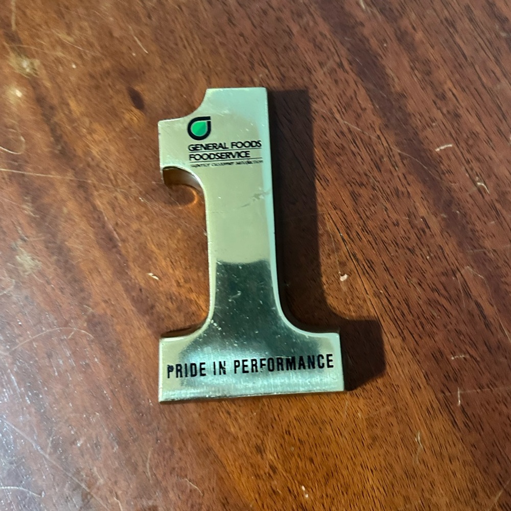General Foods Foodservice Gold 1 One Paperweight Pride In Performance FLAWS